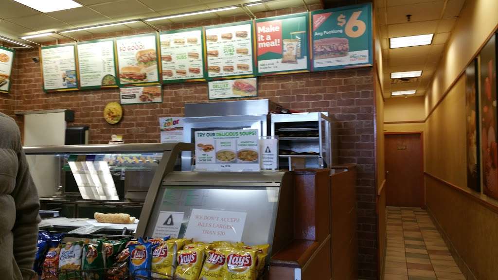 Subway | 1646 Bruckner Blvd, The Bronx, NY 10473, USA | Phone: (718) 842-1280