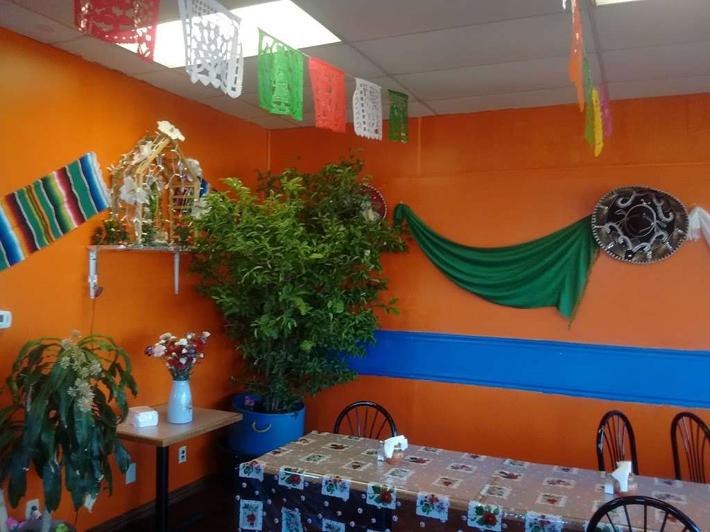 Taqueria Pantoja | 721 E Main St, Streator, IL 61364, USA | Phone: (815) 672-7758