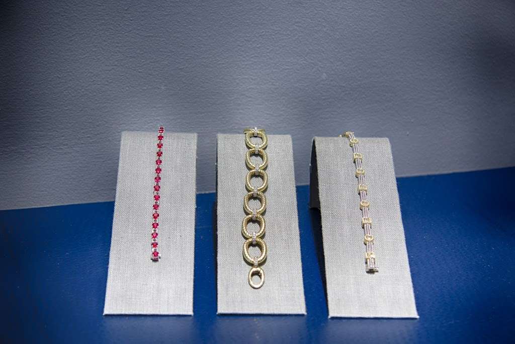 Anthony Jewelers - Lake Nona | 9971 Tagore Pl # 4, Orlando, FL 32827, USA | Phone: (407) 313-0108