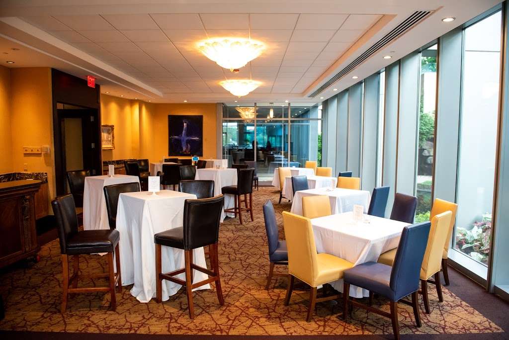 2941 Restaurant | 2941 Fairview Park Dr, Falls Church, VA 22042, USA | Phone: (703) 270-1500