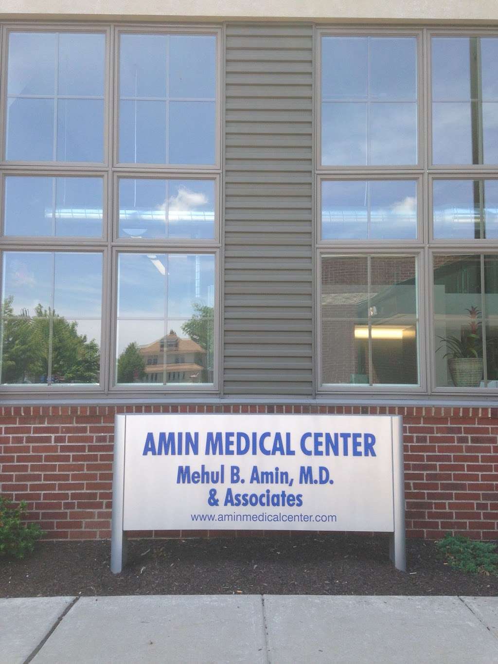 Amin Medical Center - Lansdale | 21 S Valley Forge Rd #100, Lansdale, PA 19446 | Phone: (267) 647-6400