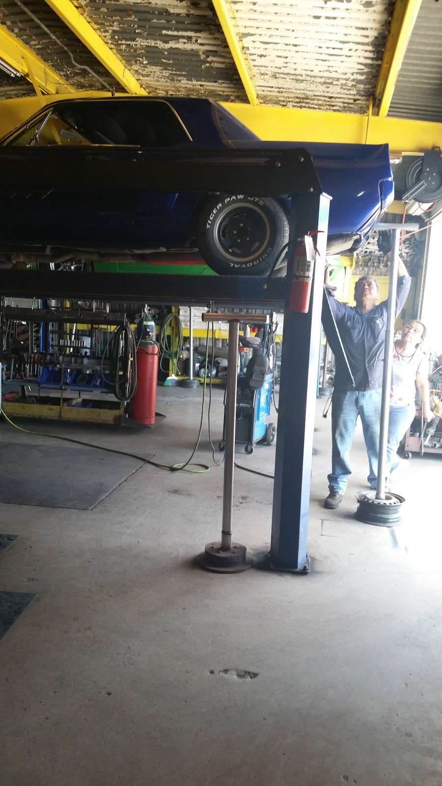 Option Muffler Shop | 7755 W US Hwy 90, San Antonio, TX 78227, USA | Phone: (210) 675-2040