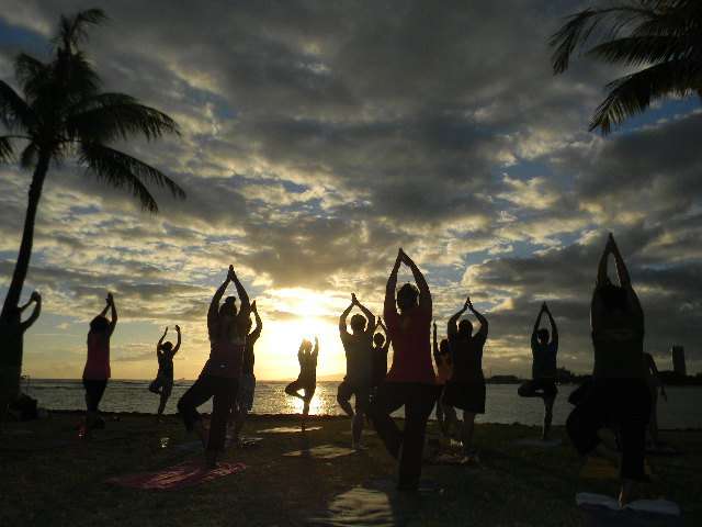 Beach Sunset Yoga Hawaii in San Diego | 8230 Camino Del Oro, La Jolla, CA 92037, USA | Phone: (619) 537-6155