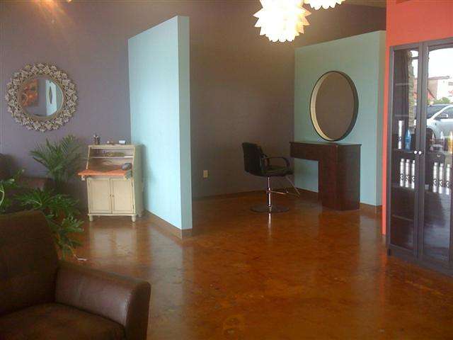 L Streets Salon | 10233 E NW Hwy Suite 424, Dallas, TX 75238, USA | Phone: (214) 801-2424