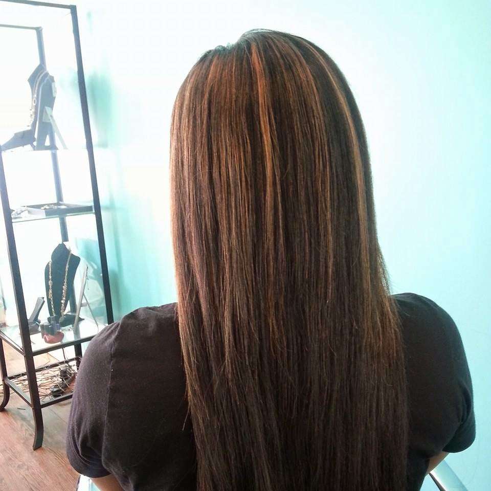 Madison & Mane Salon | 8849 Arbor Creek Dr, Charlotte, NC 28269, USA | Phone: (704) 701-9080