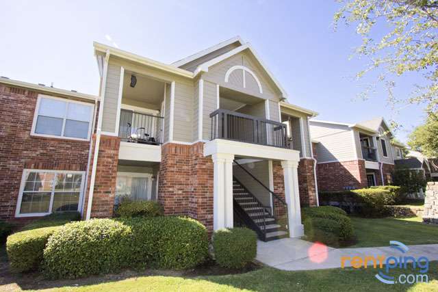 Residence at the Oaks Apartments | 2740 Duncanville Rd, Dallas, TX 75211, USA | Phone: (214) 463-2667