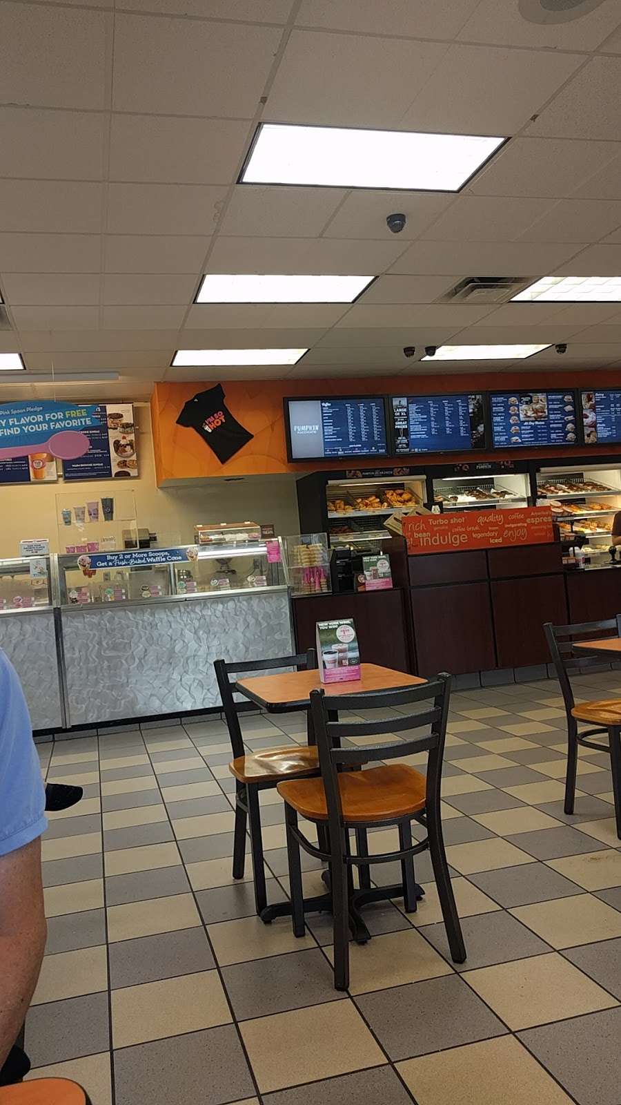 Dunkin Donuts | 1994 Route 9 Southbound Side, Howell, NJ 07731 | Phone: (732) 431-3249