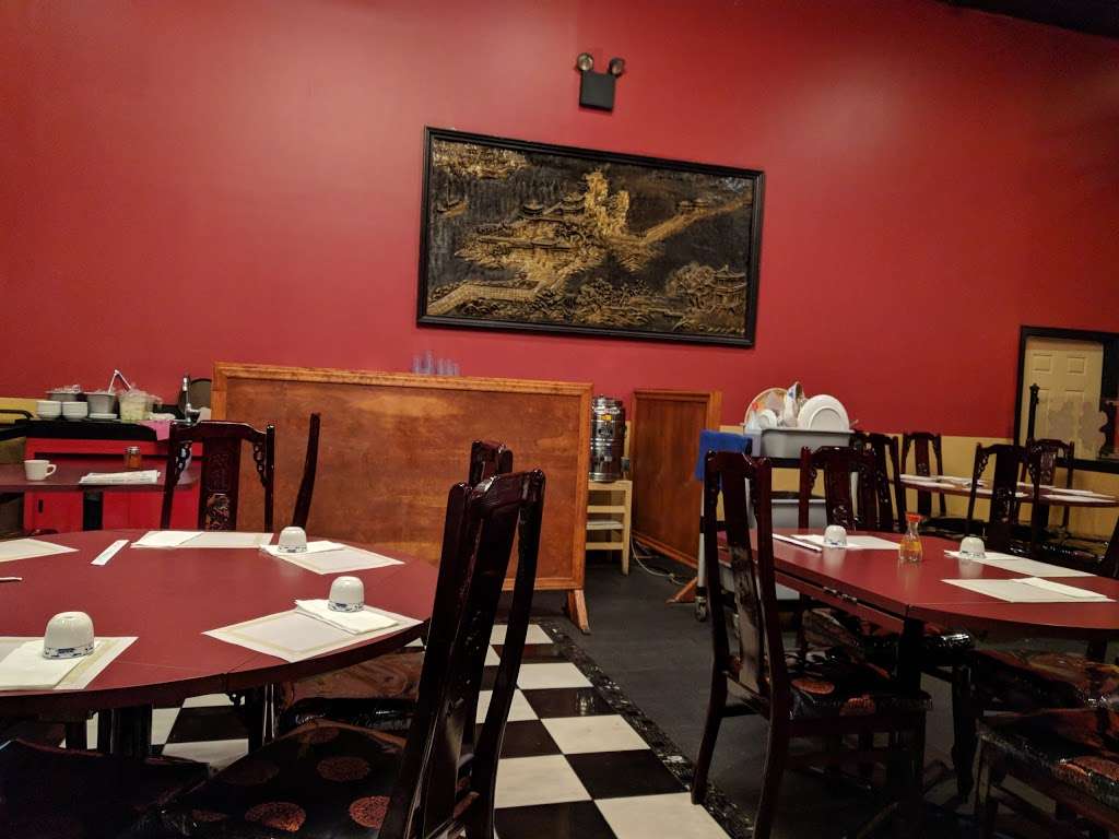 Twin Dragon Restaurant | 9046 W Golf Rd, Niles, IL 60714, USA | Phone: (847) 803-6777