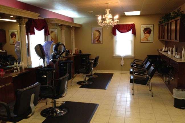 Reflections Hair Studio | 438 King St, Littleton, MA 01460, USA | Phone: (978) 952-8410