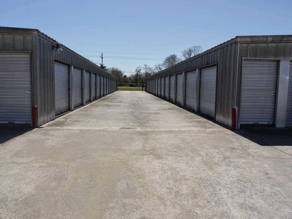 SUPERIOR STORAGE | 2474 FM 1960, Dayton, TX 77535 | Phone: (936) 346-1284