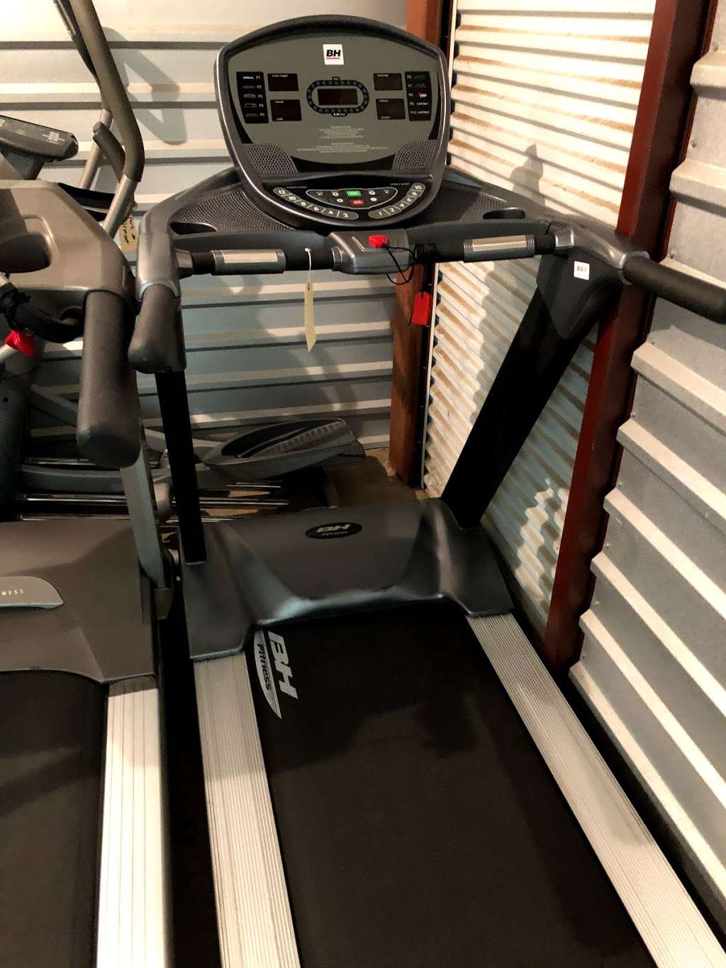 Jungle Jims Fitness Equipment | 552 Wilcrest Dr Suite 552, Houston, TX 77042, USA | Phone: (713) 385-6610