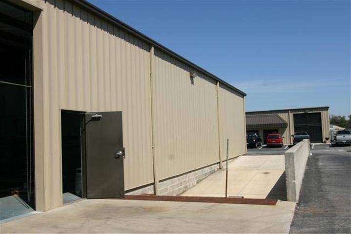Hunt Industrial Park and The Suites | 15430 County Rd 565A Suite A, Groveland, FL 34736, USA | Phone: (352) 241-7700
