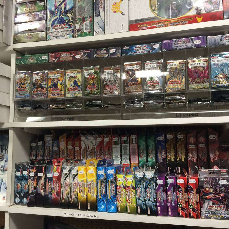 Baseball Clubhouse & Comic Bks | 13308 S Inglewood Ave, Hawthorne, CA 90250, USA | Phone: (310) 675-3333