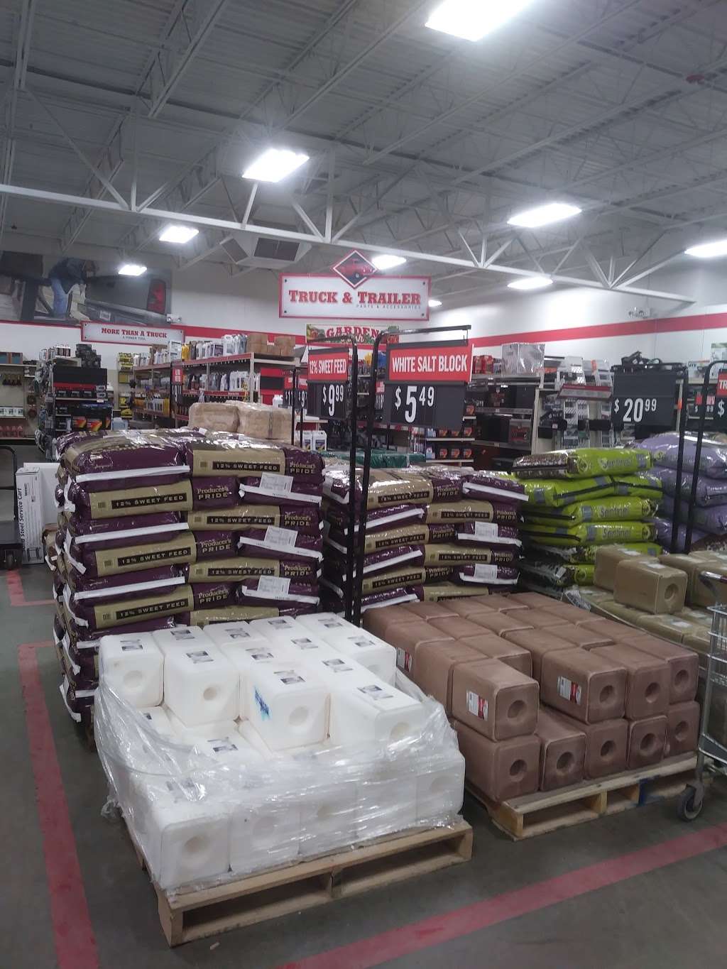 Tractor Supply Co. | 862 NJ-45, Pilesgrove, NJ 08098, USA | Phone: (856) 769-7284