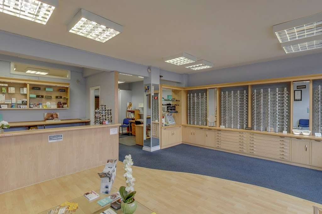 Eye Clinic Opticians | 173 Manor Rd, Chigwell IG7 5QB, UK | Phone: 020 8928 1500