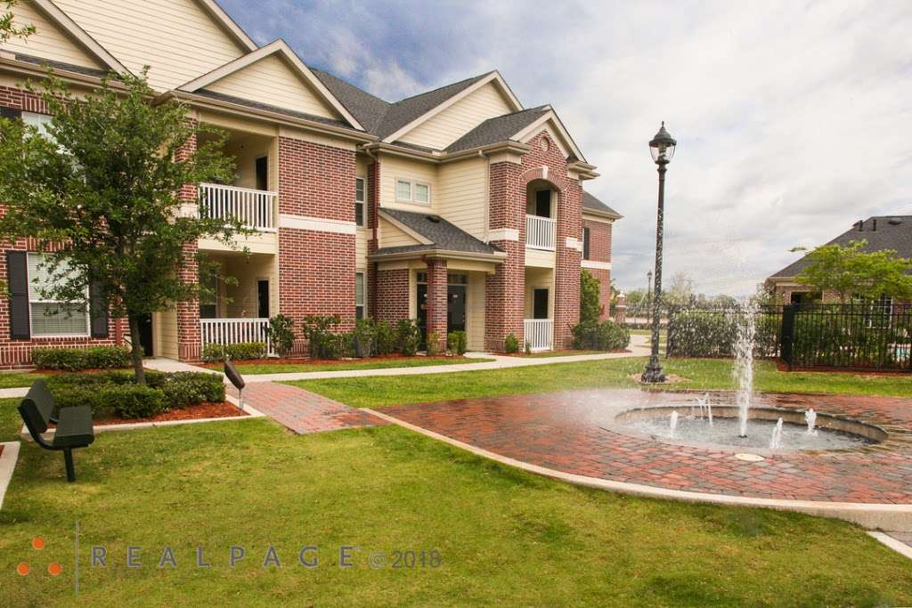 The Kenton Apartments | 2441 S Bypass 35, Alvin, TX 77511, USA | Phone: (281) 388-1400