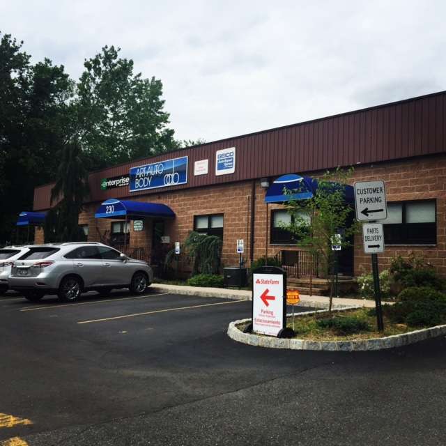 Art Auto Body | 230 South, NY-303, West Nyack, NY 10994, USA | Phone: (845) 358-3083