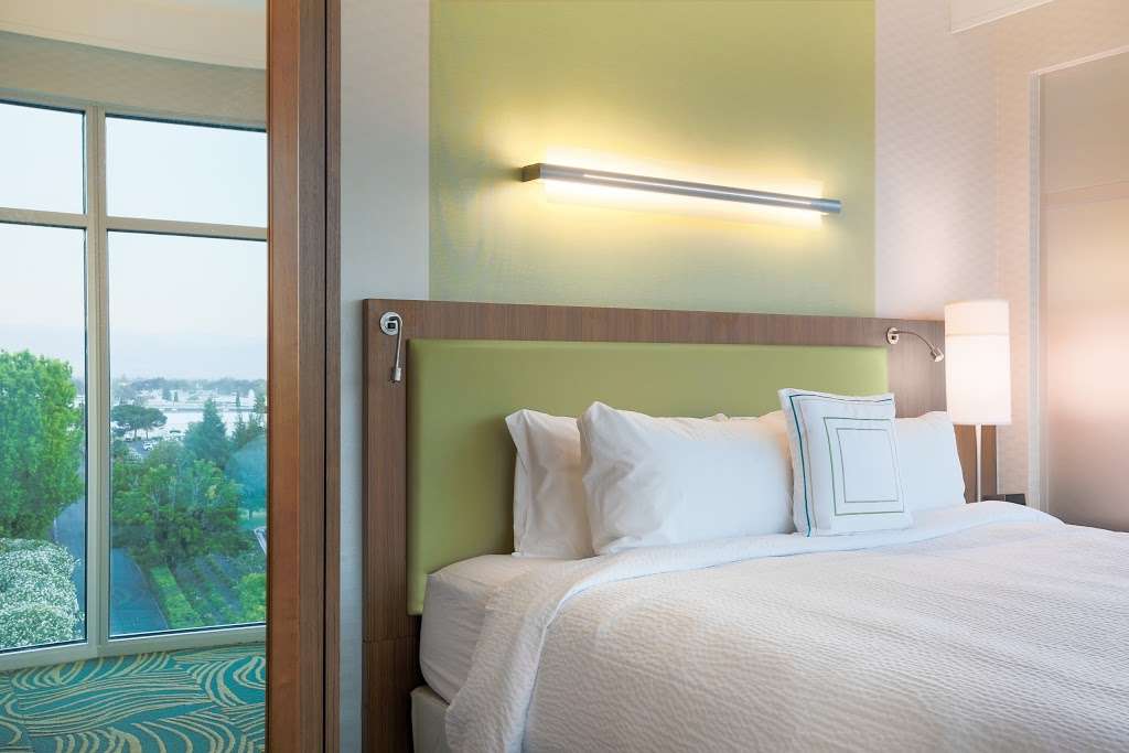 SpringHill Suites by Marriott San Jose Airport | 10 Skyport Dr, San Jose, CA 95110, USA | Phone: (408) 650-0590