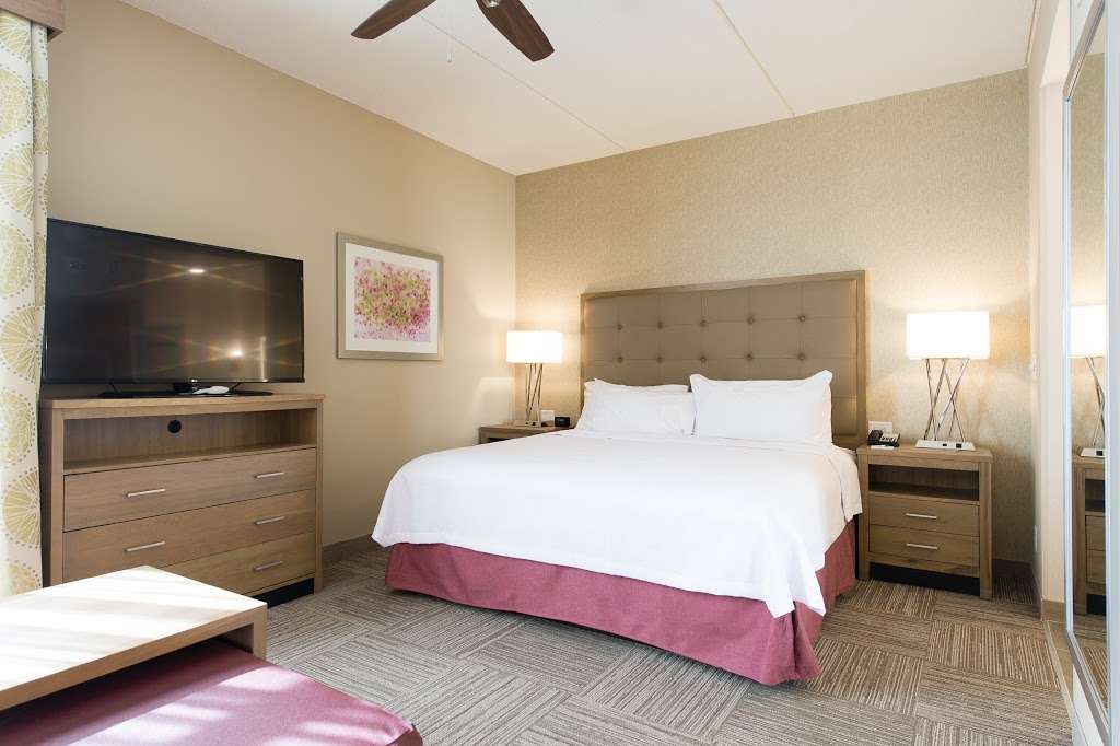 Homewood Suites by Hilton Concord Charlotte | 7300 Scott Padgett Pkwy, Concord, NC 28027, USA | Phone: (980) 313-3100