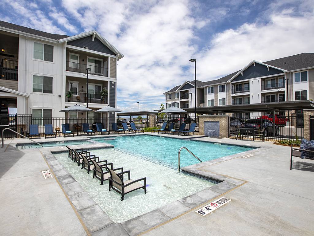 Connect at First Creek Apartments | 17900 E 56th Ave, Denver, CO 80249, USA | Phone: (303) 355-5705