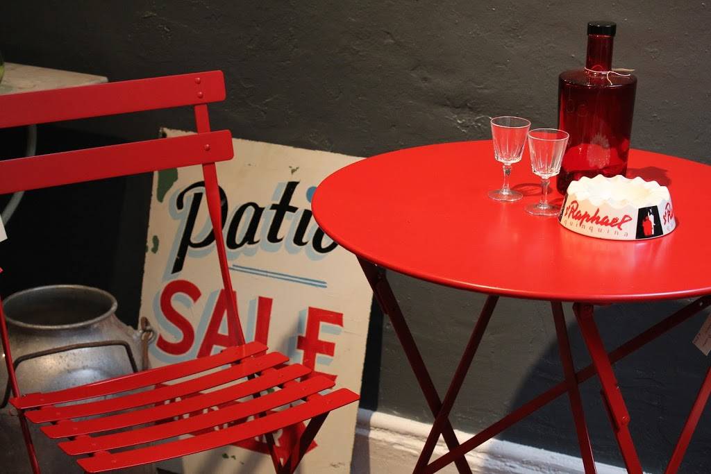 Petit Jardin en Ville | 134 N 3rd St, Philadelphia, PA 19106, USA | Phone: (215) 923-1600