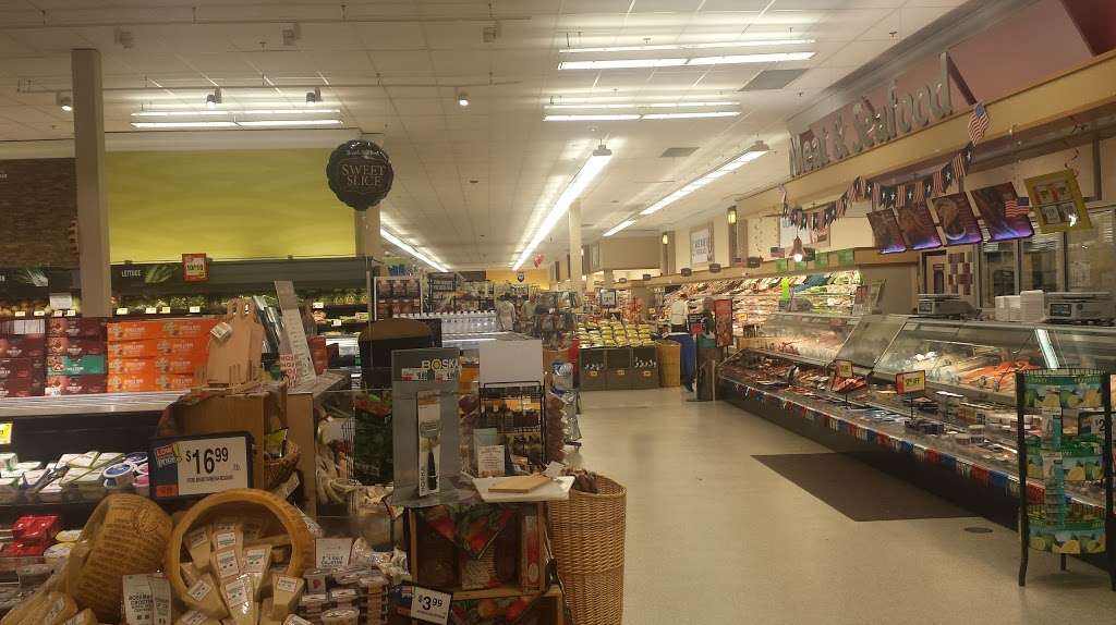 GIANT Food Stores | 6542 Logan Square, New Hope, PA 18938 | Phone: (215) 862-9061