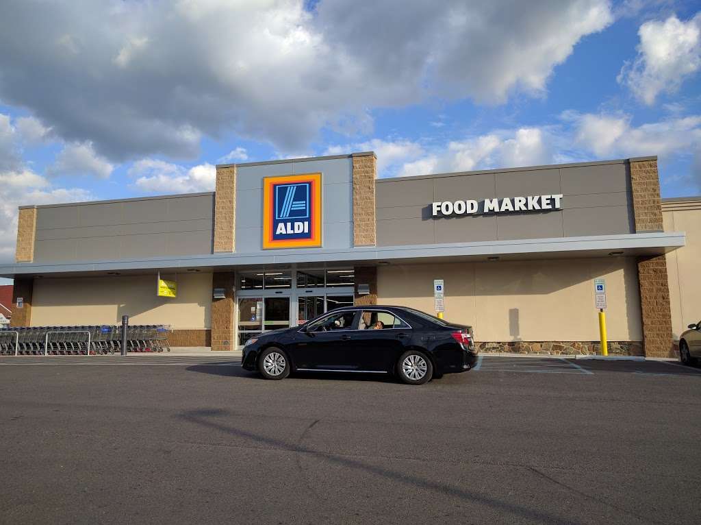 ALDI 1911 N 76th St, Philadelphia, PA 19151