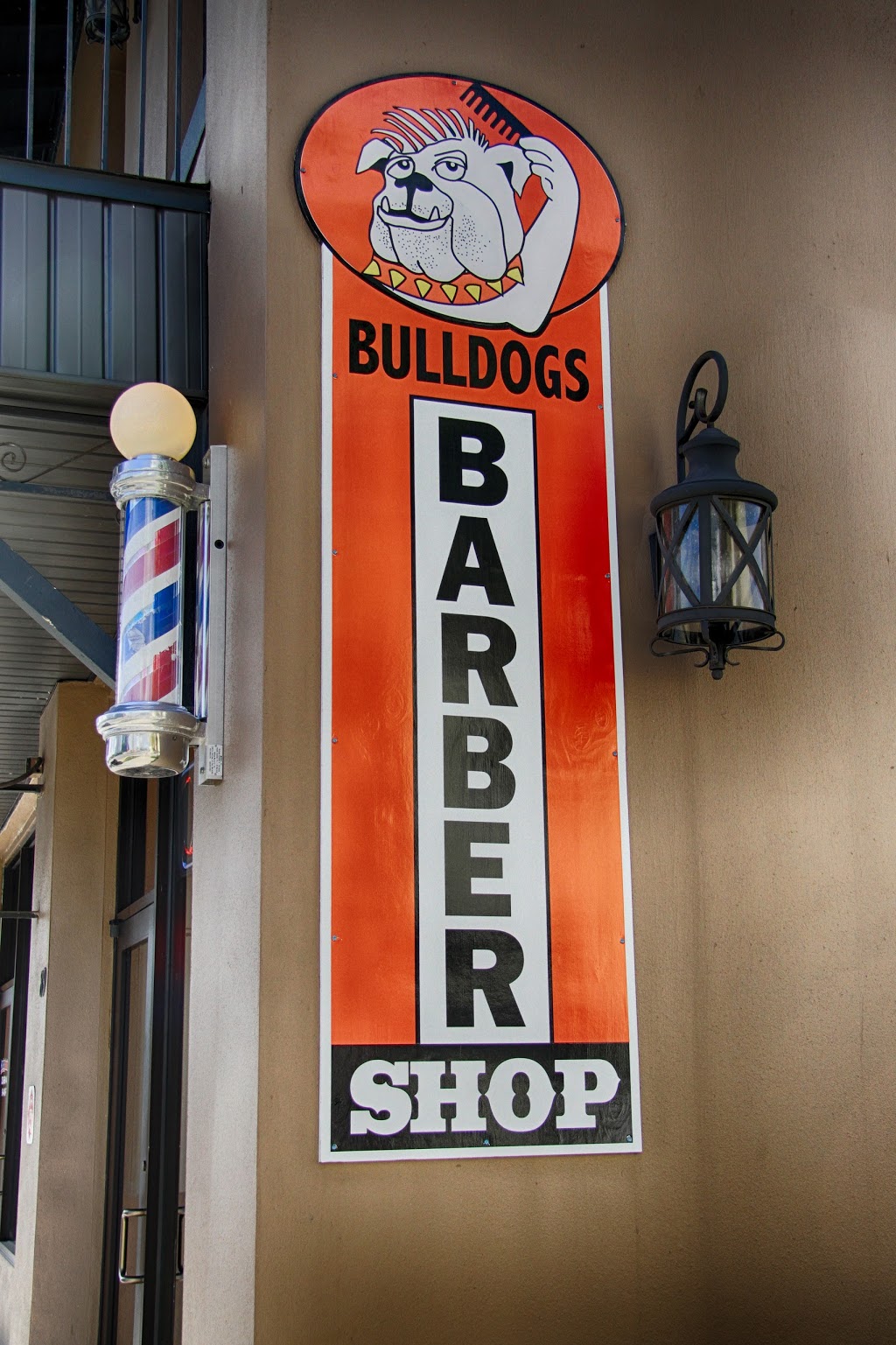Bulldogs Barber Shop | 89 N Central Ave, Umatilla, FL 32784, USA | Phone: (352) 669-5566