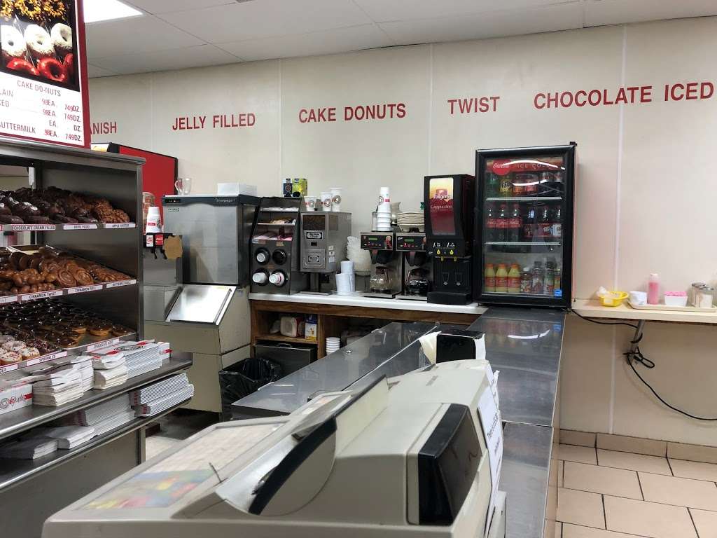 Shipley Do-Nuts | 4501 Bissonnet St, Bellaire, TX 77401, USA | Phone: (713) 665-2530