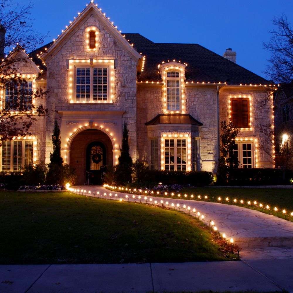 Houston Custom Light - Christmas Light Installation | 2414 County Rd 90 apt 535, Pearland, TX 77584, USA | Phone: (713) 576-6046