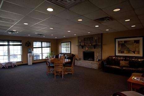 Springhill Apartments | 2217, 6495 Piping Rock Ln, Indianapolis, IN 46254 | Phone: (317) 293-0732