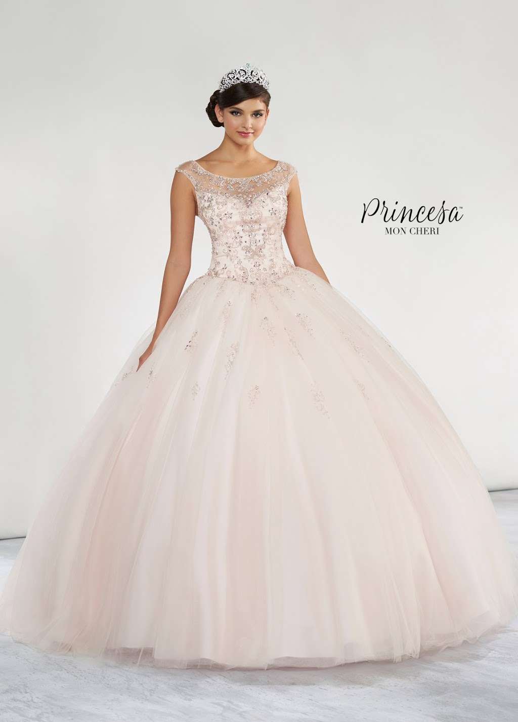 QUINCE GALLERY - A formal wear store for Quinceañera, Sweet 16 a | 3086 Jog Rd, Greenacres, FL 33467, USA | Phone: (561) 432-0082