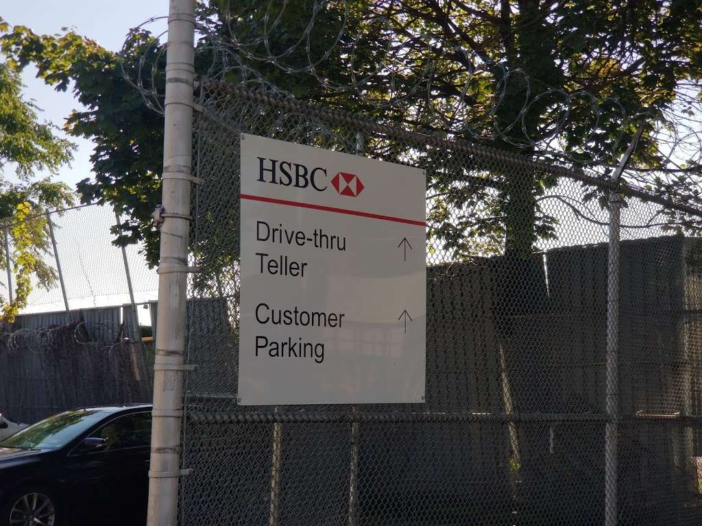 HSBC Bank | 1360 E Bay Ave, Bronx, NY 10474, USA | Phone: (800) 975-4722