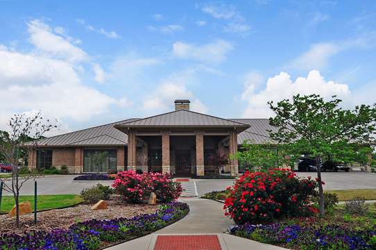 Rolling Oaks Funeral Home | 400 Freeport Pkwy, Coppell, TX 75019, USA | Phone: (972) 745-1638