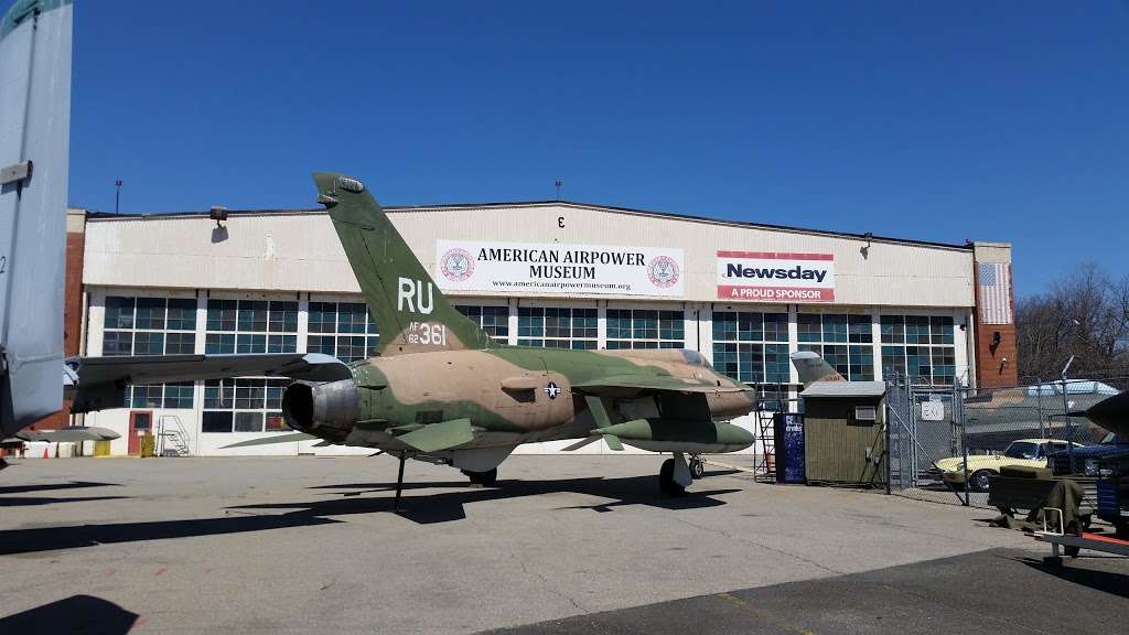 American Airpower Museum | 1230 New Hwy, Farmingdale, NY 11735, USA | Phone: (631) 293-6398