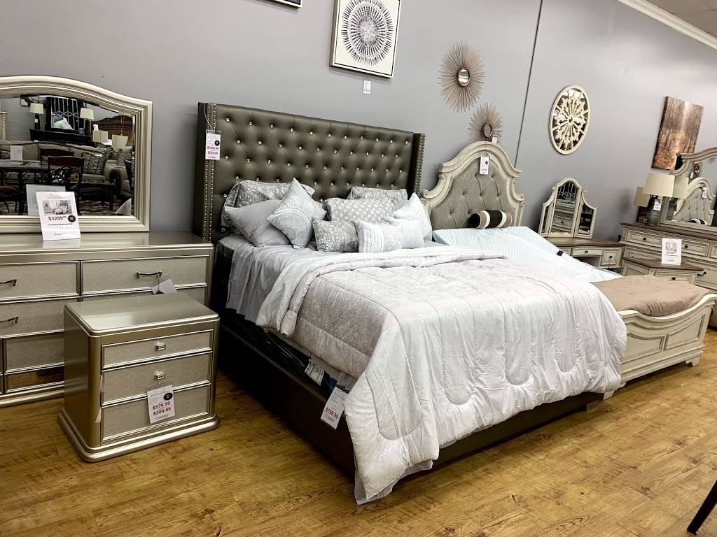 Furniture Queen | 1153 N Mt Vernon Ave, Colton, CA 92324, USA | Phone: (909) 222-4103