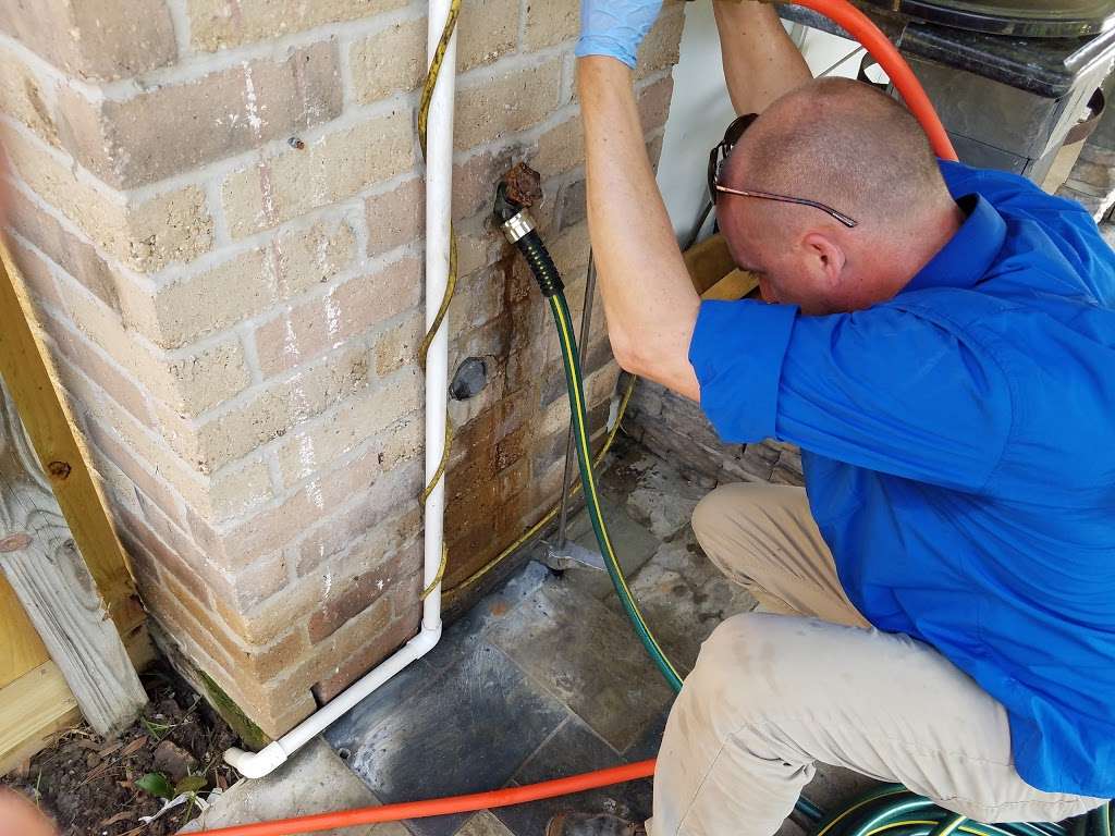 Four Seasons Pest Control | 406 Hereford Dr, Brookshire, TX 77423 | Phone: (281) 832-5850