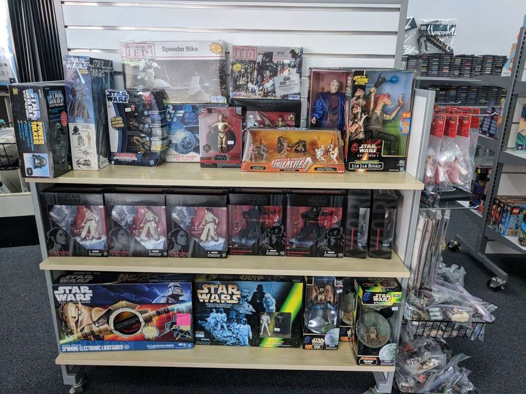 Toy & Comic Heaven | 21 Easton Rd, Willow Grove, PA 19090, USA | Phone: (215) 643-7000