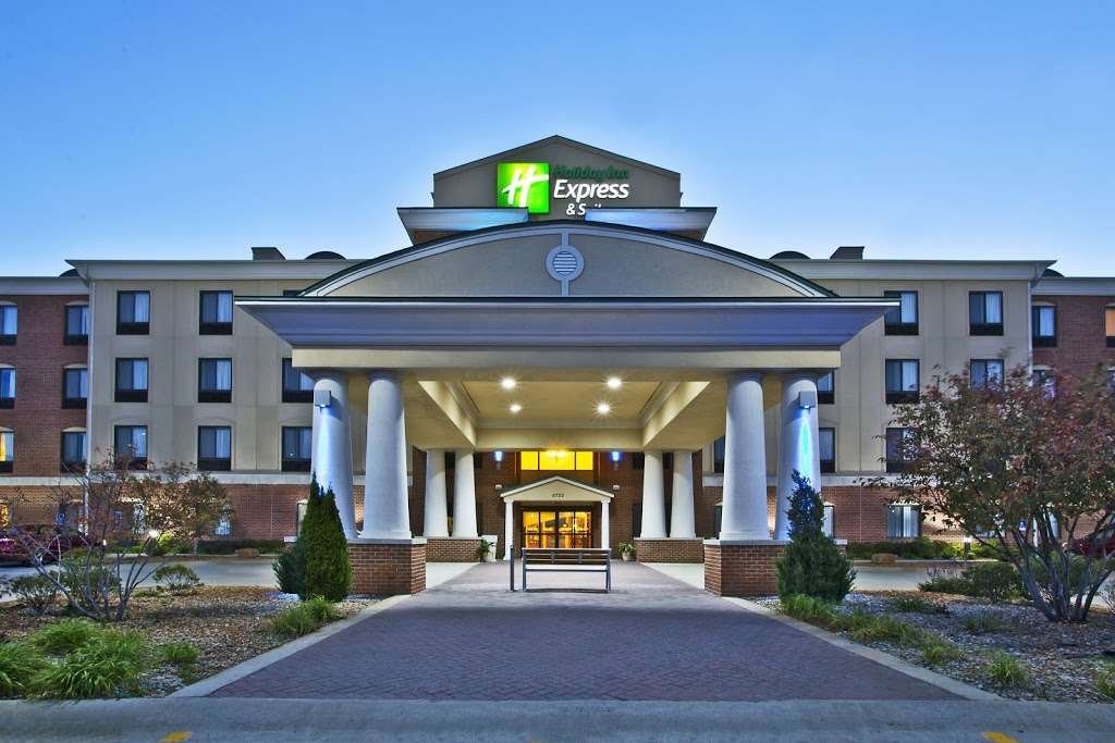 Holiday Inn Express & Suites Anderson | 6720 S Scatterfield Rd, Anderson, IN 46013, USA | Phone: (765) 779-0111