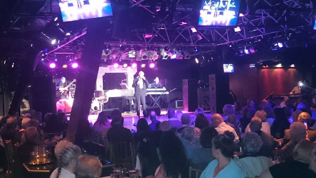 Circus Tavern | Meads Corner, Purfleet RM19 1TS, UK | Phone: 01708 864001