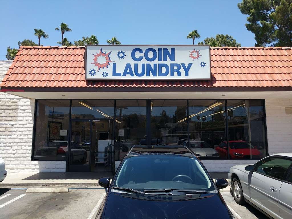 Launderland - Coin Laundry | 13311 Moorpark St, Sherman Oaks, CA 91423, USA | Phone: (818) 421-0077