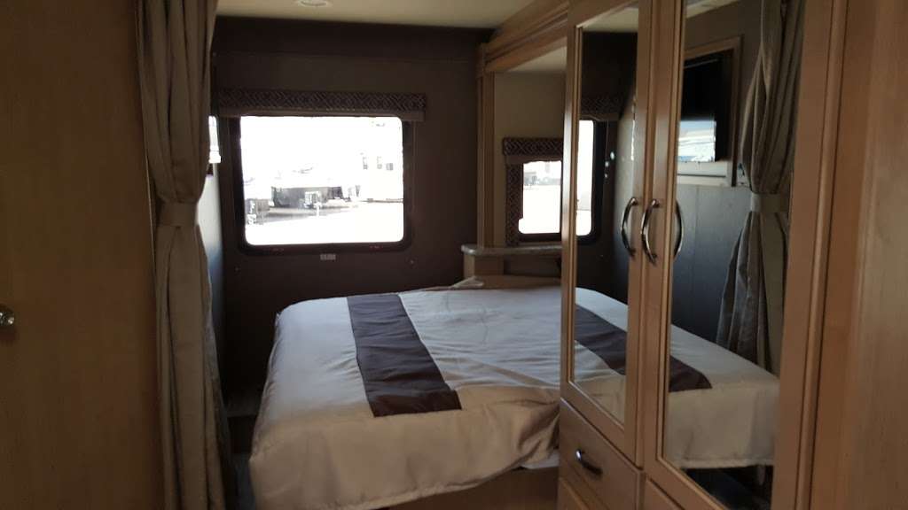 RV Rental Outlet | 256 E Main St, Mesa, AZ 85201, USA | Phone: (480) 461-0023