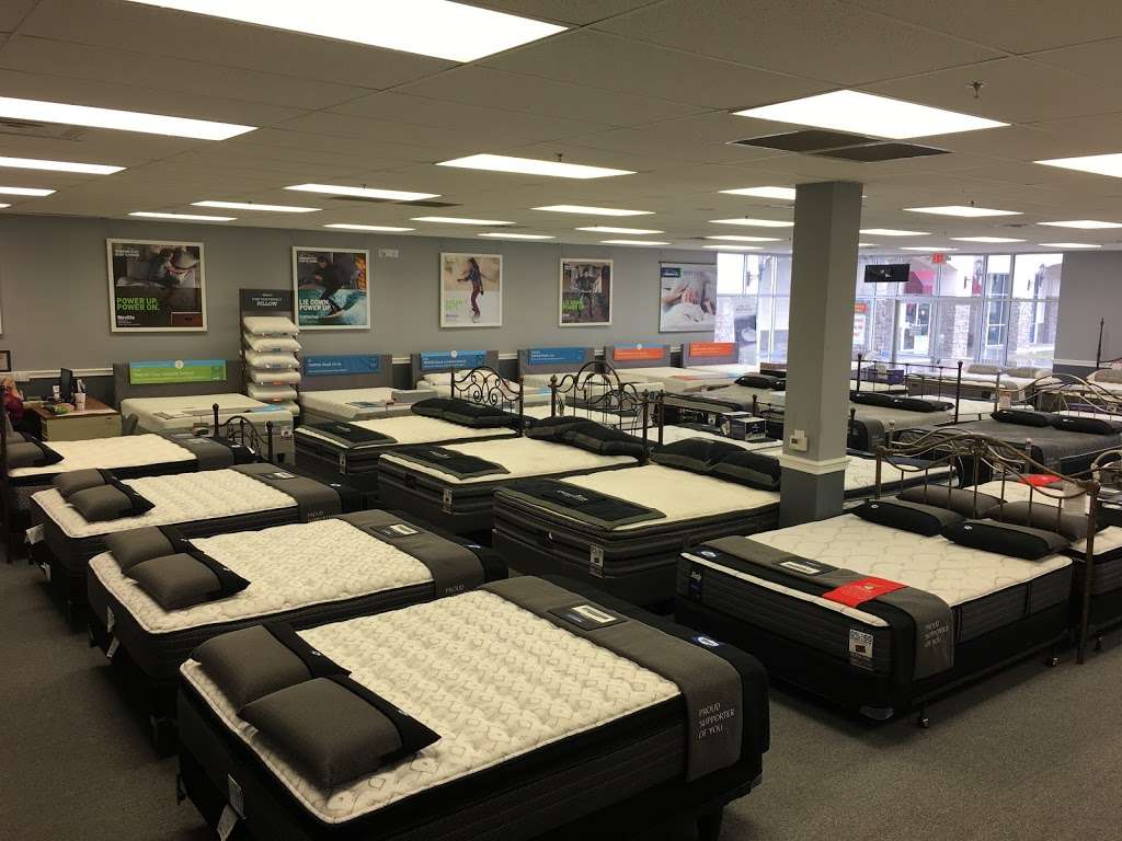 Mattress Warehouse of Front Royal | 50 Riverton Commons Dr #100, Front Royal, VA 22630, USA | Phone: (540) 636-7800