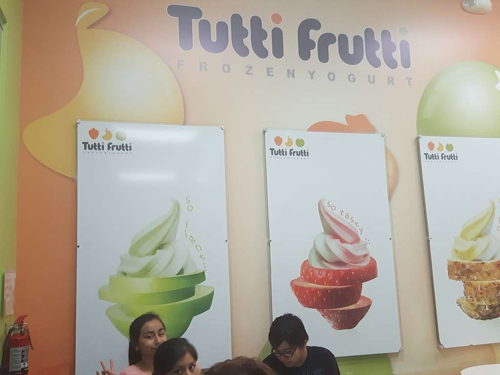 Tutti Frutti Frozen Yogurt | 4770 East Cesar E Chavez Avenue #B, Los Angeles, CA 90022, USA | Phone: (323) 266-2433