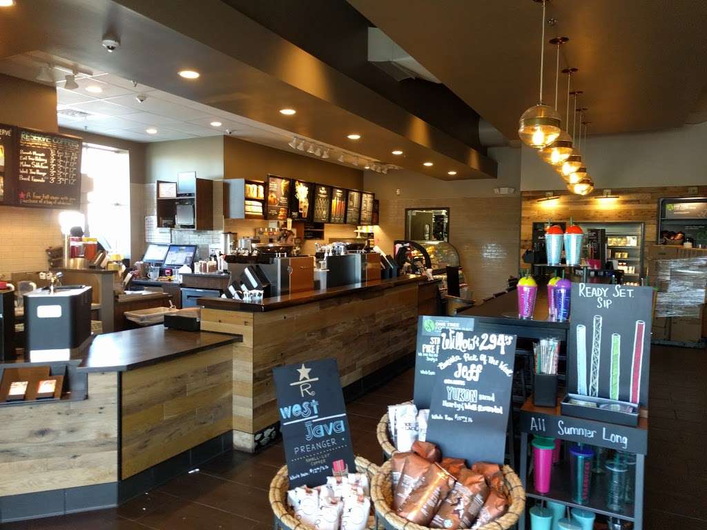 Starbucks | 3840 Willow Rd, Northbrook, IL 60062, USA | Phone: (224) 234-0062