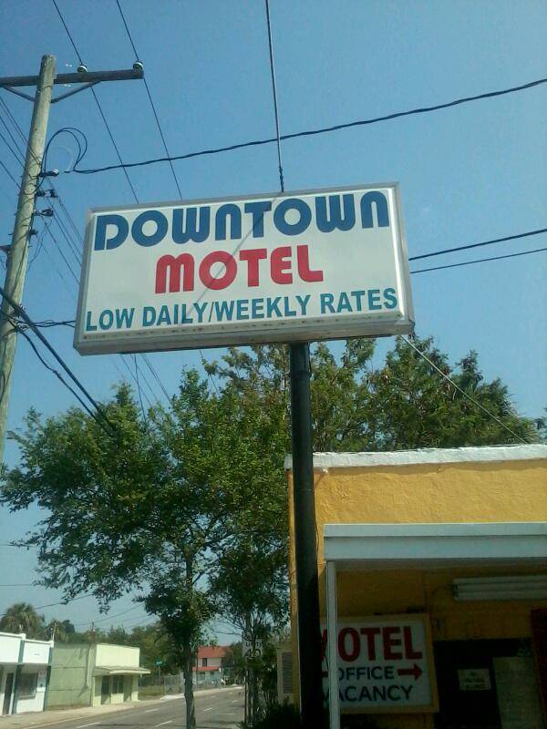 Downtown Motel | 2739 N Florida Ave, Tampa, FL 33602, USA | Phone: (813) 224-9582