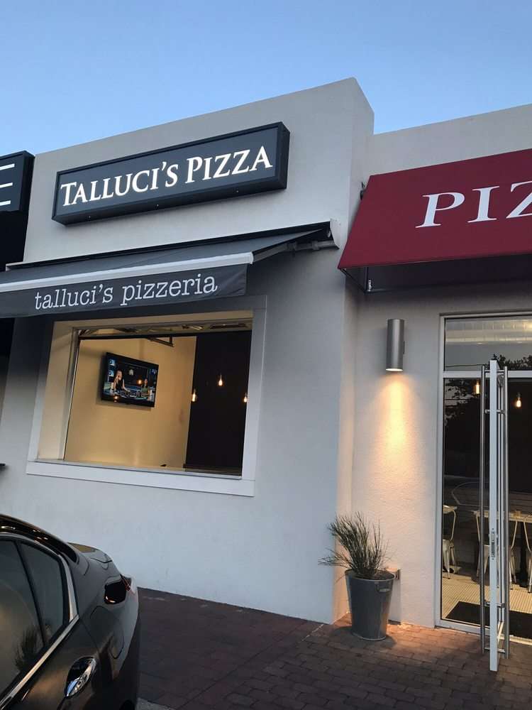 tallucis pizzeria | 1249 Melville Rd, Farmingdale, NY 11735, USA | Phone: (631) 390-9684