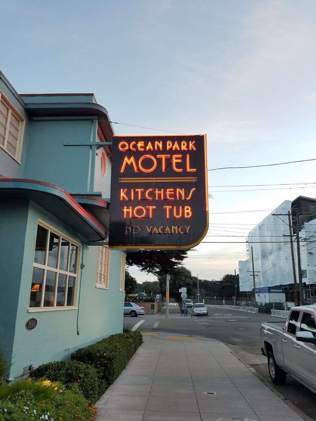 Ocean Park Motel | 2690 46th Ave, San Francisco, CA 94116, USA | Phone: (415) 566-7020