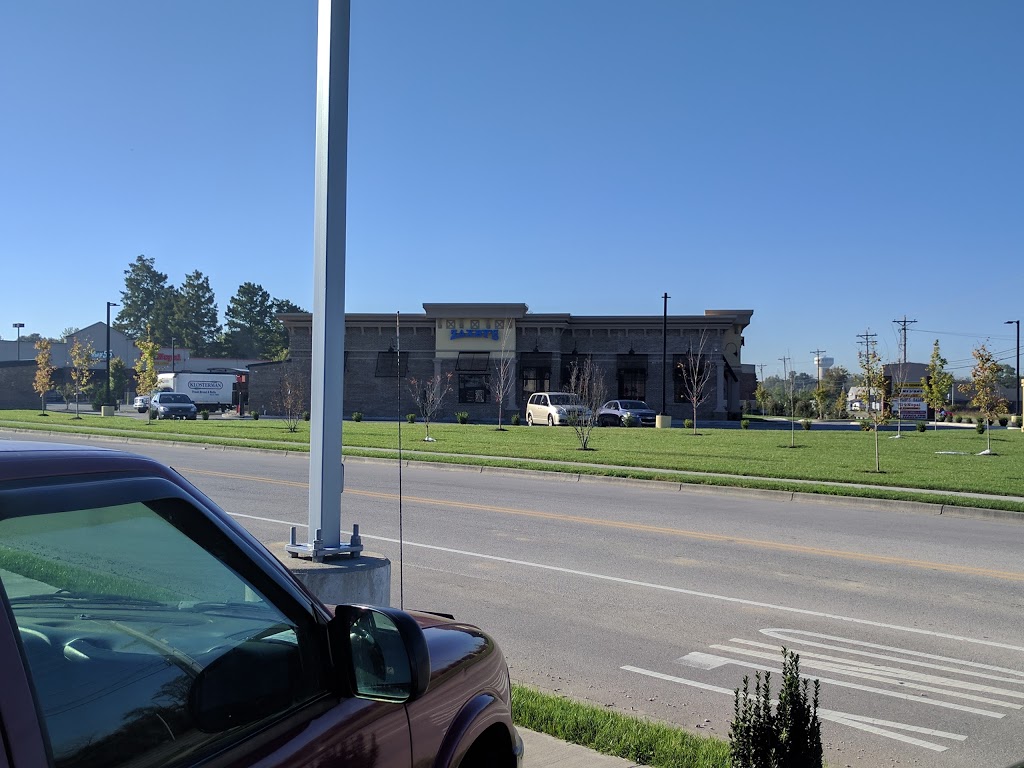 Zaxbys Chicken Fingers & Buffalo Wings | 5430 E, IN-62, Jeffersonville, IN 47130, USA | Phone: (812) 725-9304