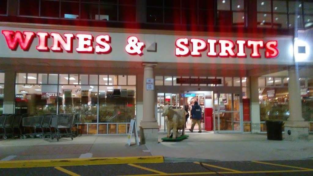 Stew Leonards Wines & Spirits of Farmingdale | 210 Airport Plaza Blvd, Farmingdale, NY 11735, USA | Phone: (631) 249-3611